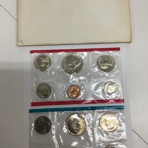 1979 Uncirculated Coin, US Mint, Susan B Anthony Dollar, half dollar, Quarter, Nickel, Dime, Penny, Philadelphia and Denver Mints, No. 73