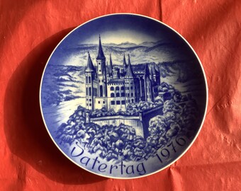 Bareuther Waldsassen Bavaria Germany- Limited Edition Father’s Day 1976 Collector Plate - Castle Hohenzollern