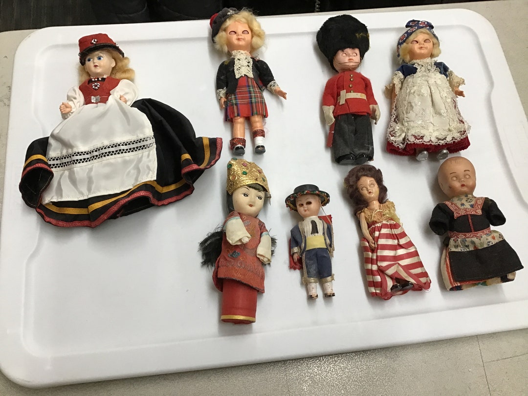 Collection of 8 Dolls Representing Worldwide Countries-ranging in
