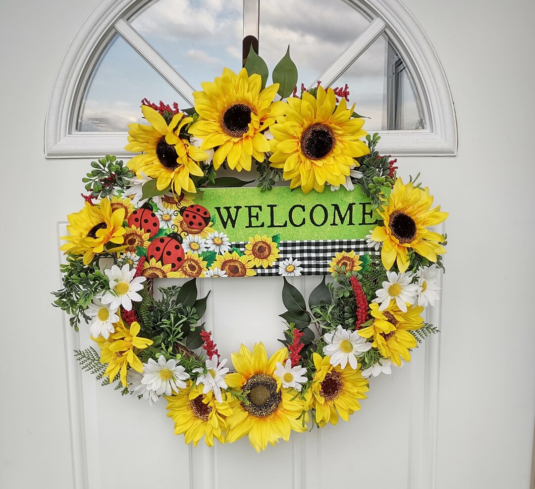 Spring Summer Sunflower Daisy Ladybug Wreath | Grapevine Door | Summer ...