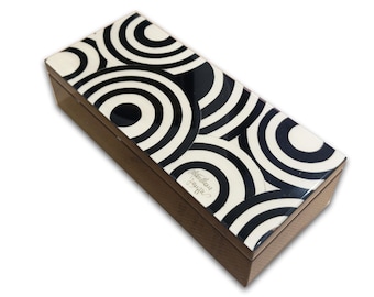 Inlaid wood jewelry box 23x10 cm "Black & White Circle Design"