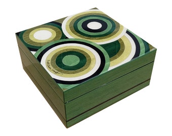 Inlaid wood jewelry box 16x16 cm "Green Circle Design"