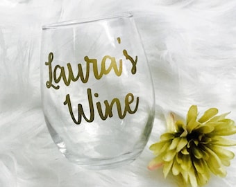 Personalized Wine Glass / Stemless Wine Glass / Gold Wine Glasses / Bridesmaid Gift / Bridesmaid Glasses / Custom Wine Glass / Gift for Her