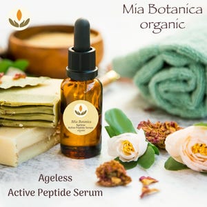 Puede incluir: Una tabla de cortar de madera hecha a mano con veta natural. De forma rectangular con esquinas redondeadas y ranura para jugos. Se utiliza para la preparación de alimentos.