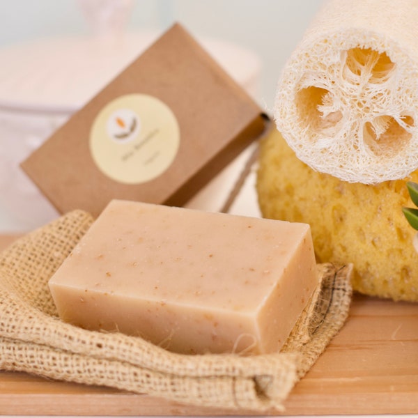 Shea & Oatmeal Bar Soap, Soothes and hydrates sensitive and problem skin ie. Eczema, Psoriasis, Zits, Organic, Unscented - Gentle