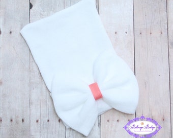 White baby hospital hat, choose color, infant baby hat, newborn beanie, baby hospital hat, hospital hat with bow,newborn bow hat, white hat
