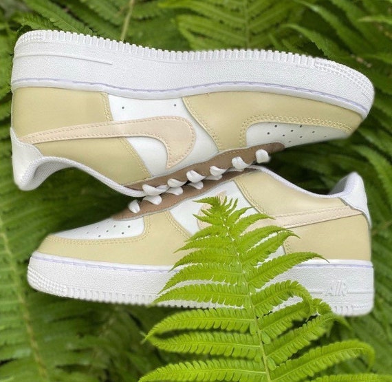 nude nike air force 1