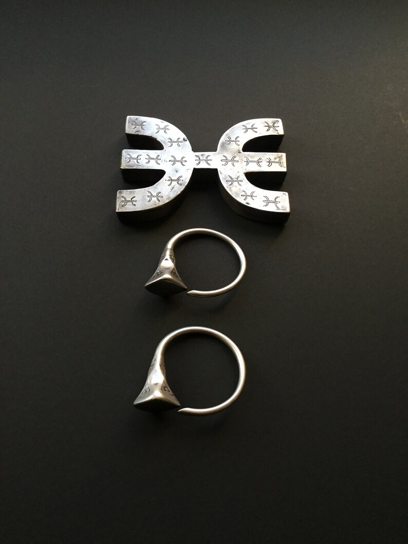 TUAREG TSABIT EARRINGS,Tuareg earrings,Tuareg hoop earrings,African earrings,ethnic jewelry,African jewelry,Tuareg jewelry