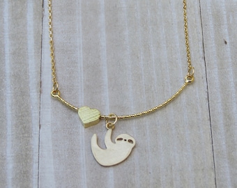 Colar de preguiça de ouro 18k, pingente de preguiça pendurado, preguiças do amor, joias de preguiça, presente de preguiça, preguiça de ouro, coração de ouro, colar de barra de ouro 18k, presente