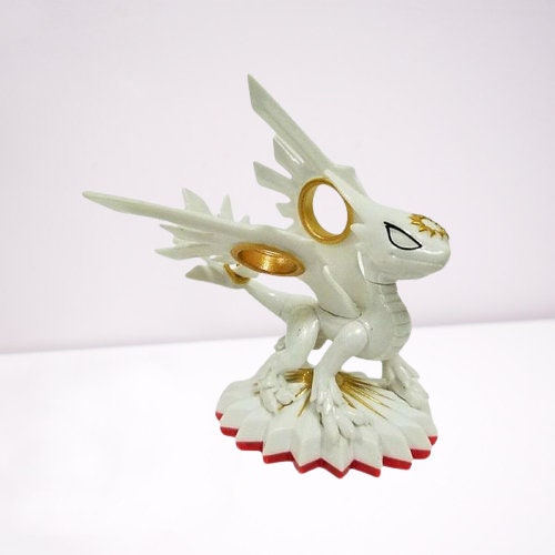 Spotlight Skylanders Trap Team Figure