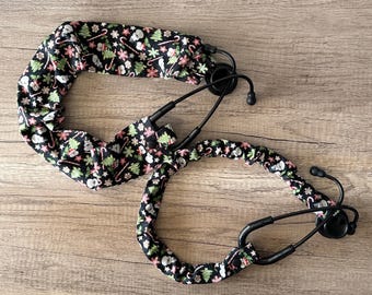 Christmas Stethoscope Scrunchie Cover: Nurse Gift, Christmas Print