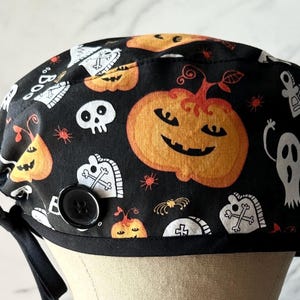 Halloween Pumpkin Scrub Cap with Buttons: Surgical Nurse Hat