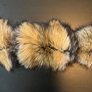 Ranch Cross Fox Fur Hood Ruff 26” by 2.5”