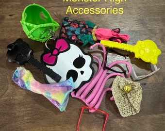 Monster High Dolls Clothing Accesories and more