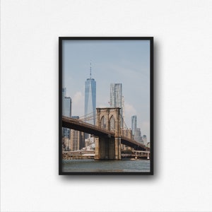 Digital Download. Brooklyn, New York. Brooklyn Bridge Vertical. DUMBO. East River. New York City Print. NYC Travel Photo. Instant Download.