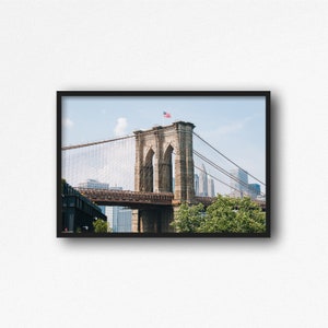 Digital Download. Brooklyn Bridge Summer Photo. DUMBO. New York City Print. NYC Travel Photo. Instant Download.