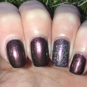 Red Undertone Black Nail Polish – Dangerous Ends, 5-Free Vegan Lacquer