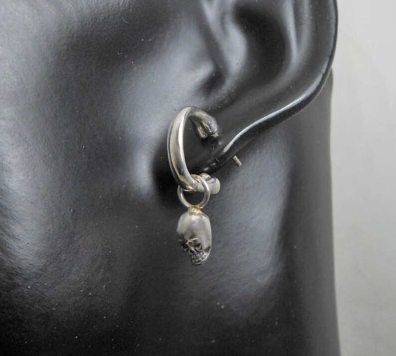 Unisex Jewelry Men Silver Skull Hoop Earrings Alien Skull Oxidized Earrings Sterling Silver Hoop Earrings Silver Halloween Earrings
