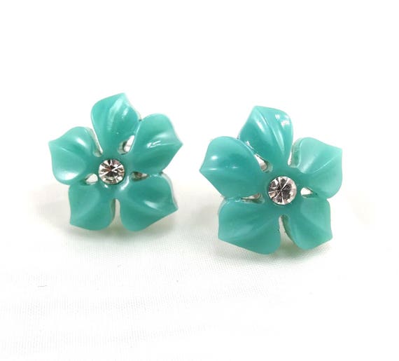 turquoise flower stud earrings