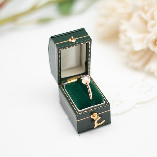 Luxury Antique Style Mini Ring Box ,Victorian Style Jewelry Box, Proposal  Engagement Presentation Wedding Ring Box , Green Domed Rectangle