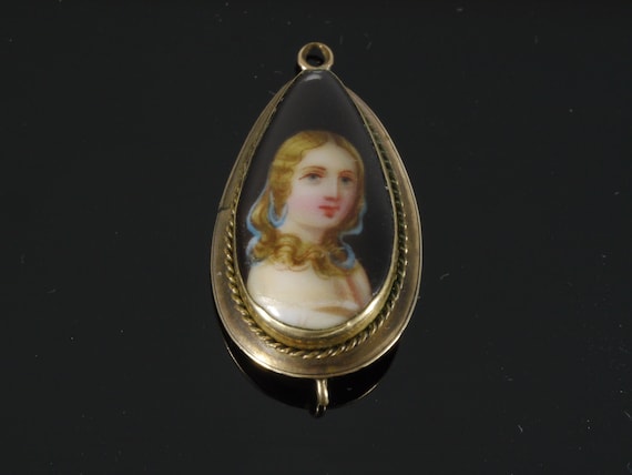 Elizabethan English Renaissance 1600s Portrait Miniature 10K Gold Pendant