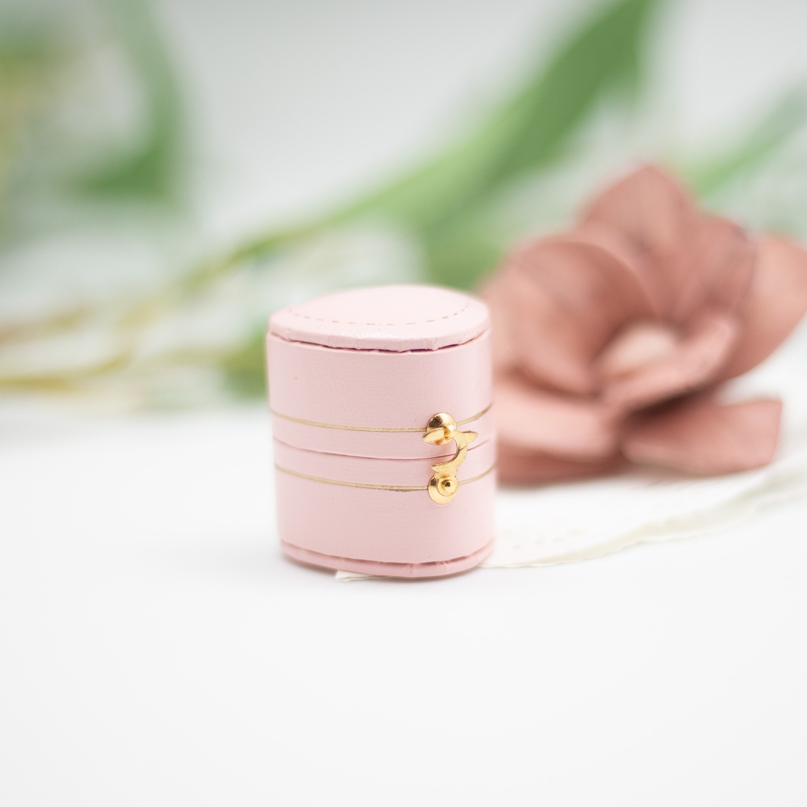 Luxury Antique Style Mini Ring Box, Victorian Style Jewelry Box ...