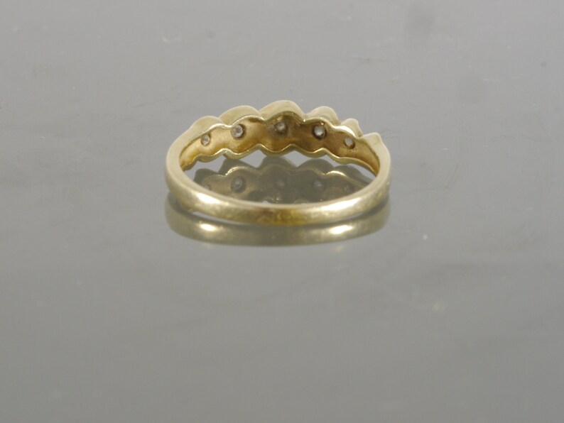 Vintage Estate 14k Yellow Gold Brushed Ribbon Twist Diamond Anniversary Band