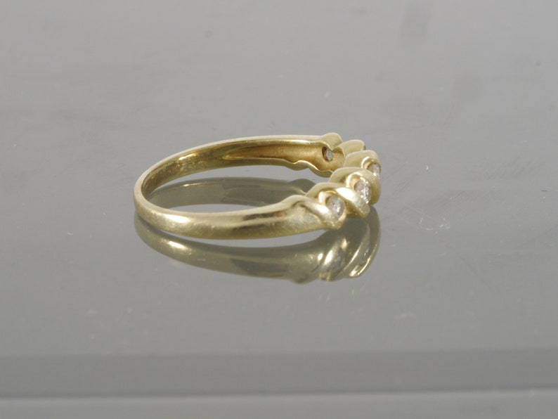 Vintage Estate 14k Yellow Gold Brushed Ribbon Twist Diamond Anniversary Band
