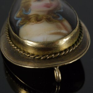 Elizabethan English Renaissance 1600s Portrait Miniature 10K Gold Pendant image 2