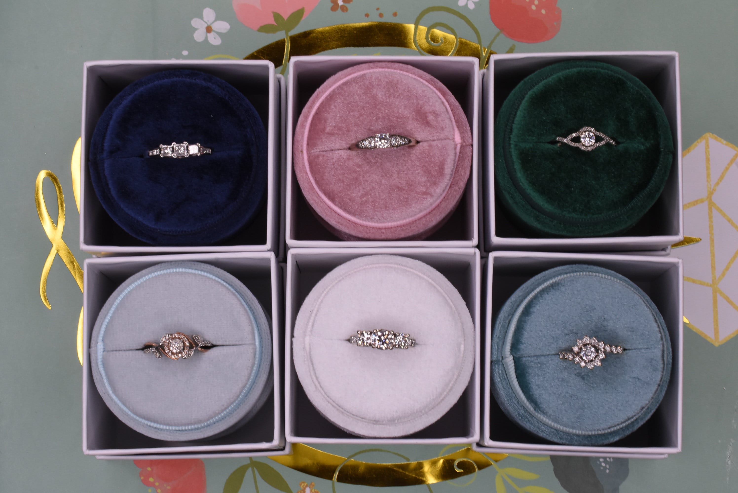Homirty Scatola per Anelli a LED, Scatola per Anelli di Fidanzamento, Scatola Regalo Di Anello, Scatola per Anello di Matrimonio, Scatola Proposta Ring Box per Matrimonio Fidanzamento (Bordeaux