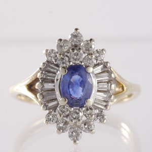 Vintage Estate 14k Yellow Gold Natural Sapphire with Diamond Halo Ladies Ring