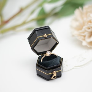Luxury Antique Style Mini Hexagon Shape Black Single Ring Box Velvet Interior