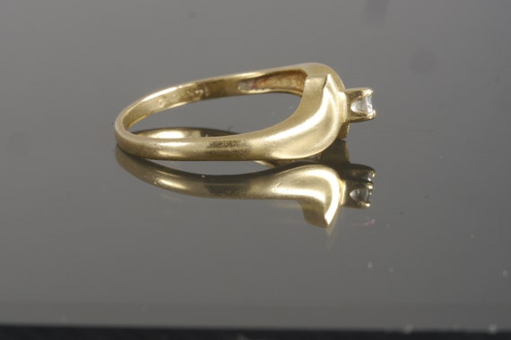 Vintage 14k Yellow Gold Diamond Solitaire Bypass … - image 3