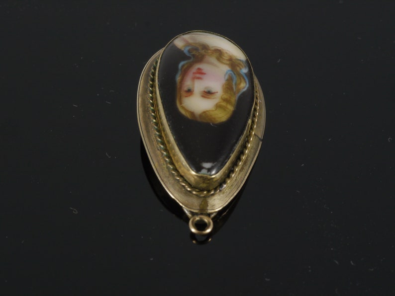 Elizabethan English Renaissance 1600s Portrait Miniature 10K Gold Pendant image 6