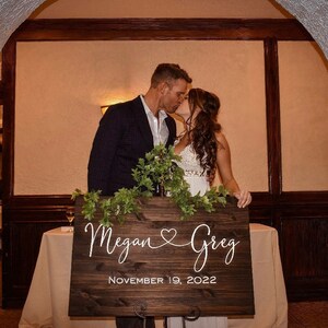 Wedding Gift, Christmas Gift, Gift for Couple, Engagement Gift, Wedding Sign, Wedding Decor, Couple Gift, Personalized Wood Sign with Names