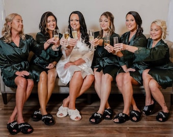 Emerald Lace Bridesmaid Robe: Satin Bridal Party Gift