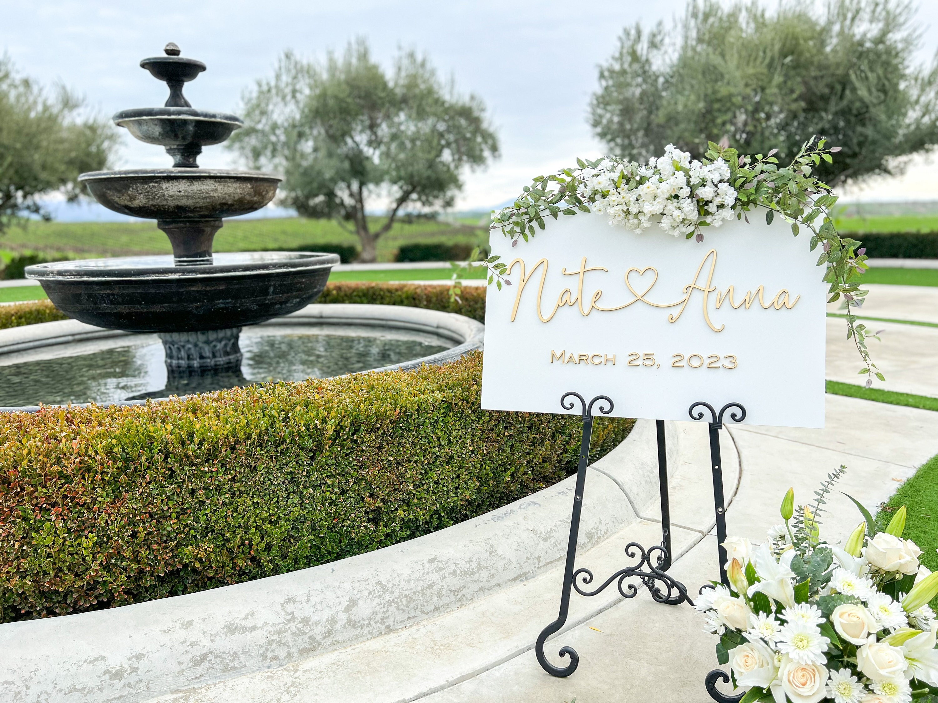 Wedding Sign, Wedding Welcome Sign, Wedding Decor, Wedding Signage, White Wedding Sign, Custom Wedding Sign, Wedding Gift, Engagement Gift