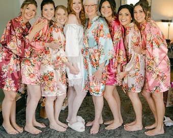 Floral Bridesmaid Robes: Silky Satin Wedding Party Gift
