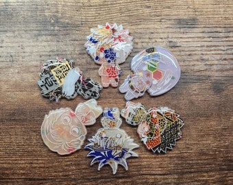 Jujutsu Kaisen Inspired Origami Sorcerer Keychain