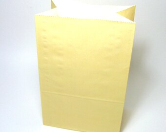 Favour bags 12x 24x cream paper bags for birthday gift, wedding favours bomboniere baby shower favours lolly bags flat bottom self standing