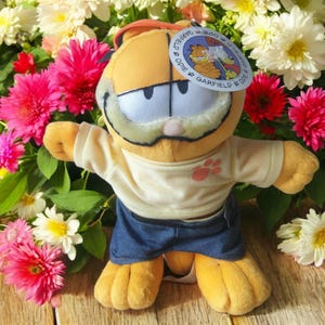 Vintage Garfield plush with jeans shirt and cap collectible retro stuffed animal toy cat 1980s 1990s Play by Play 28 cm 11 inch