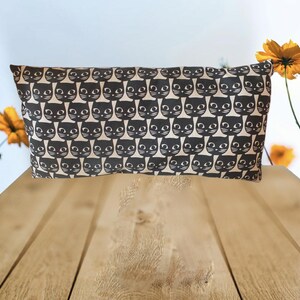 Cojín Ikea Mattram blanco con caras de gato negro, bonito cojín de diseño sueco rectangular