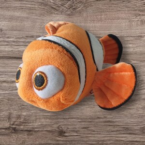 Disney Pixar Nemo plush collectible Finding Nemo movie character soft toy 20 cm 8 inch glossy scales