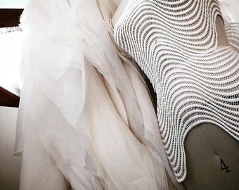 Soft White Guipure lace High Qualilty Fabulous Dresses lace Fabrics, Offwhite Rich Guipure lace FABRICS