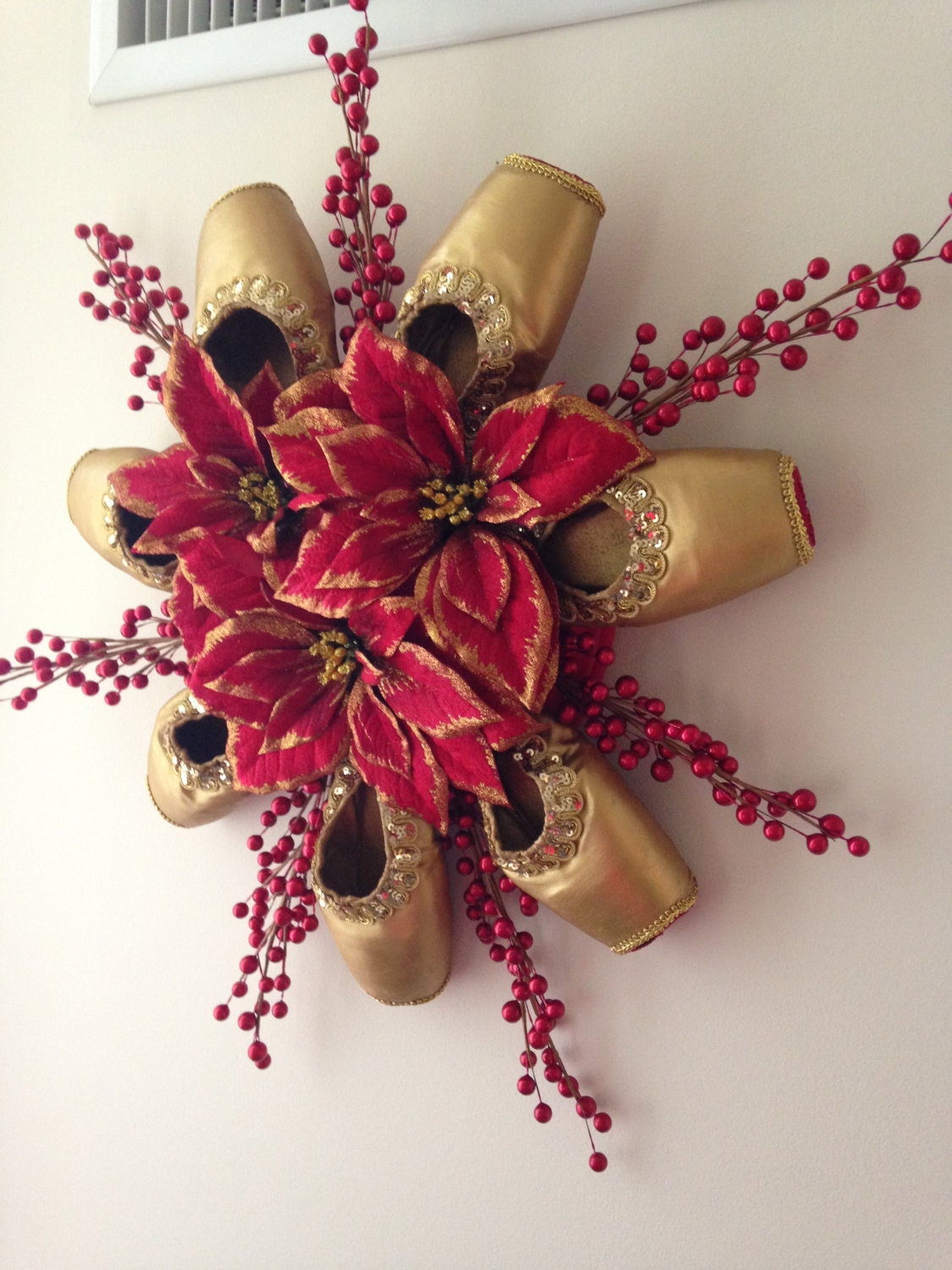 Pointe Shoe Christmas Wreath Holiday Ballet Centerpiece Etsy