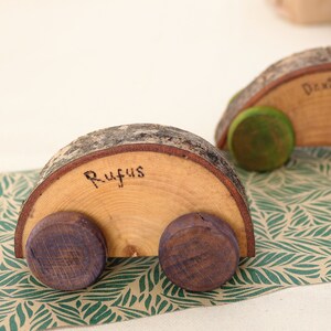 Voitures en bois personnalisées Jouet en bois naturel Jouets Montessori Voitures jouets en bois image 2