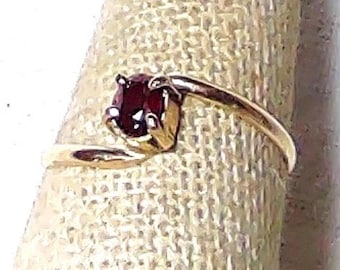 Natural Madagascar ruby handmade 14k solid gold ring size 7