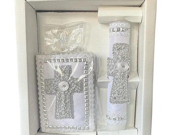 Holy Communion Minimalist 3 Piece Box Set Candle, Missal, and Rosary