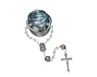 Our Lady of Guadalupe Golden Rose Rosary with Pewter Finish Rosebud Case