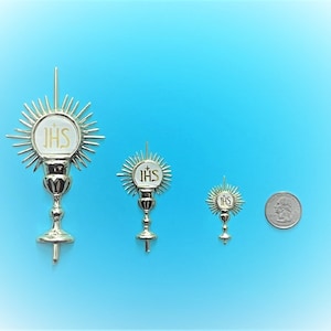Gold Plastic Chalice Holy First Communion Charms for Party Favors Decoration Event